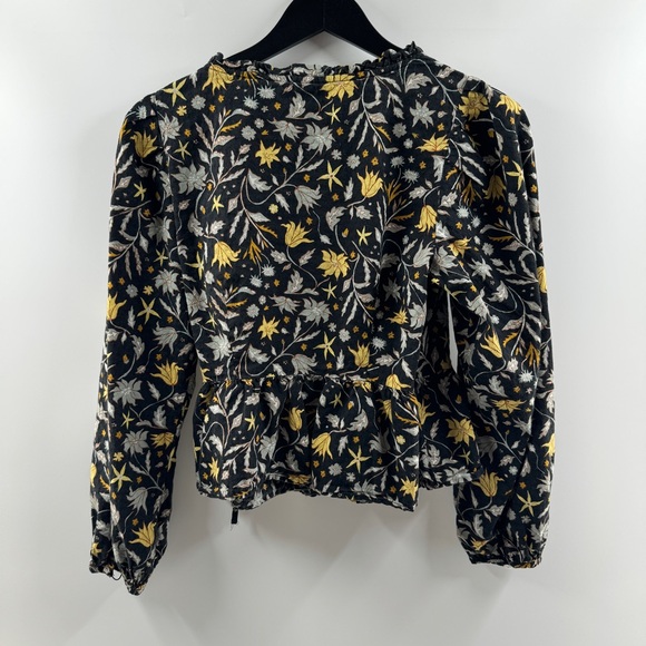 Universal Thread Black Floral Wrap Top Women’s Size Small - Picture 5 of 5